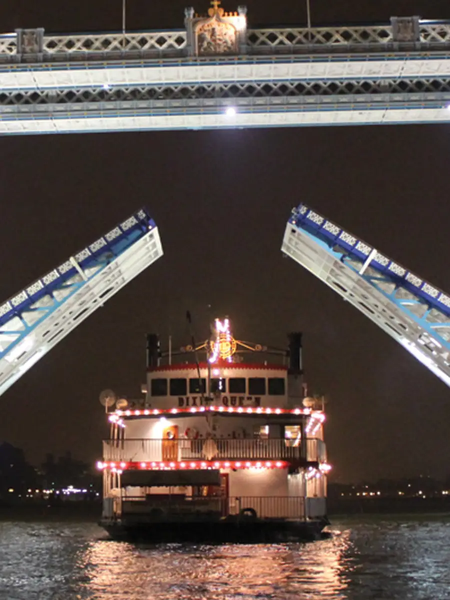 Audio Visual Hire & Rental Services for Boats events