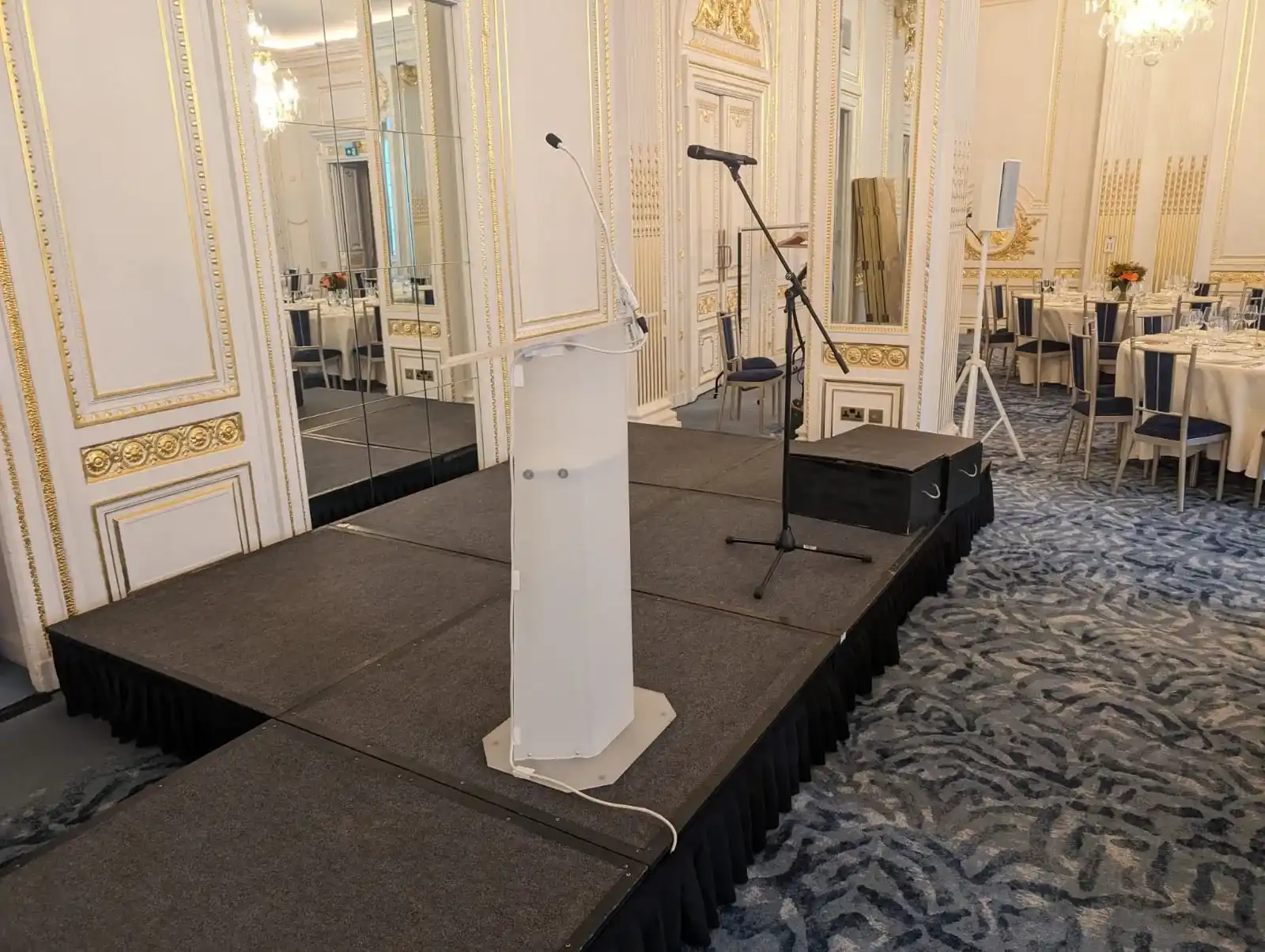 Choose the Best Microphone for Your Event