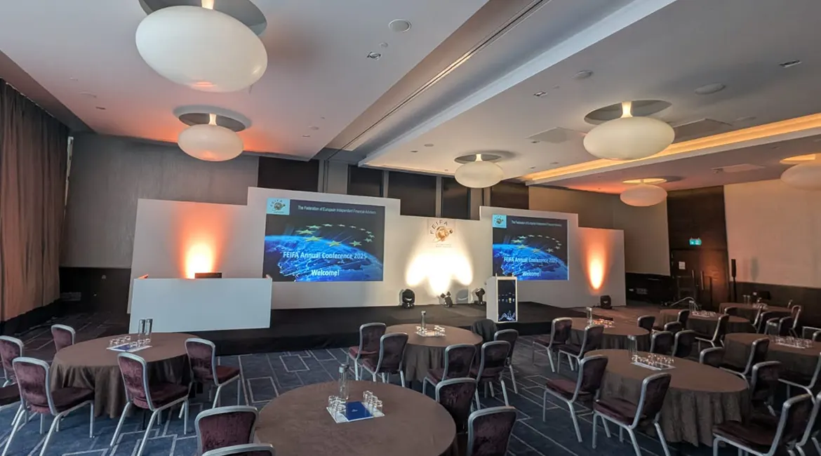 9-Experiential-Av-Production-Ideas-EMS-Events-in-London