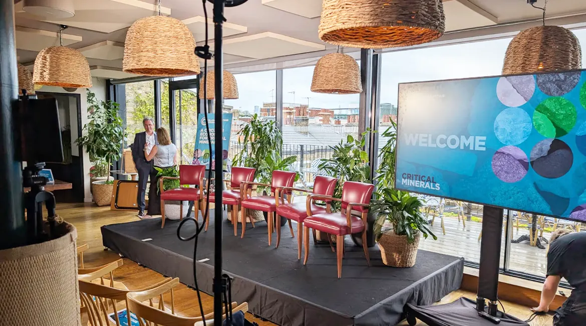 5 UNIQUE AV SETS TO USE AT YOUR EVENTS