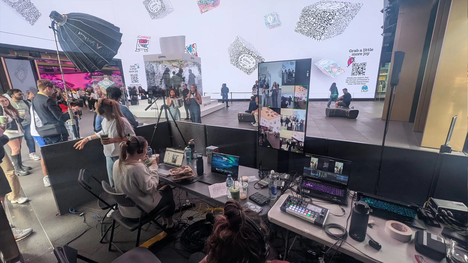 Comprehensive Breakdown of How Much a Hybrid Event Costs